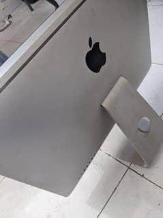 Apple iMac 2011 0
