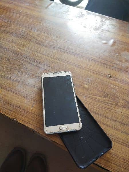 Samsung Galaxy J7 no box only mobile 1