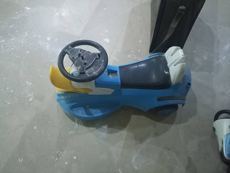 Duck Twister Car Auto Swing Car for Kids 3
