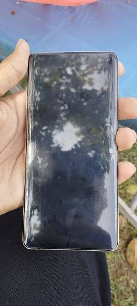 Samsung Galaxy S10 plus with small dot 1