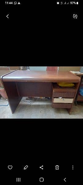 Office / Study  Table  2.5 x 4 ft 3