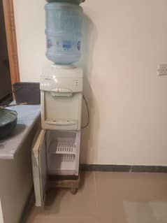 Water Despenser
