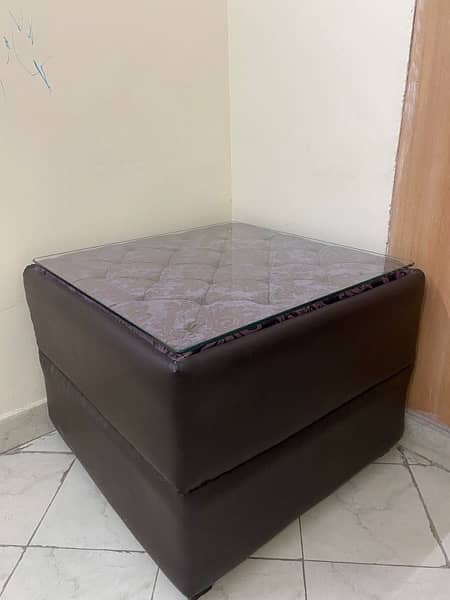 7-seater sofa with coffee table 13