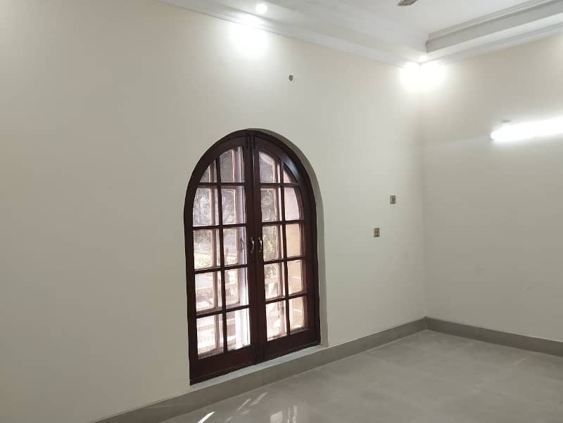 HOT LOCATION 24 Marla New Muslim Town Building for Rent facing canal road 3