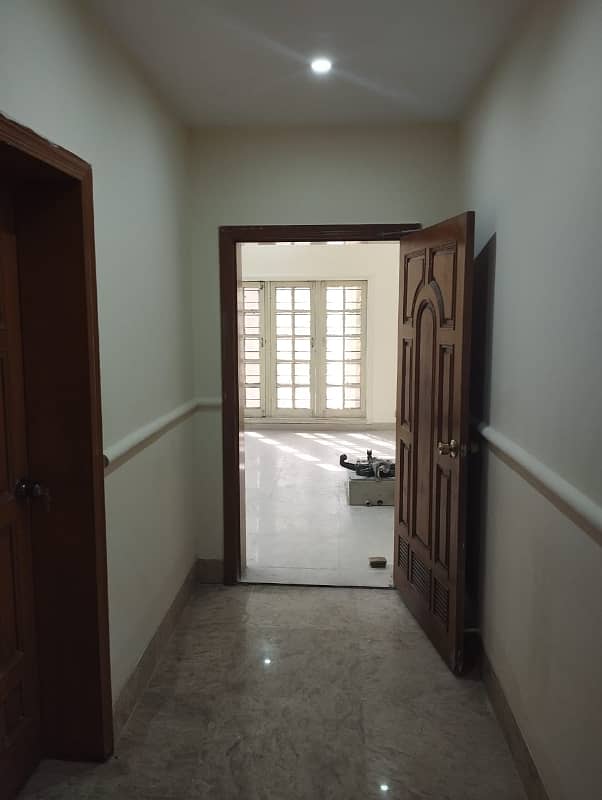 HOT LOCATION 24 Marla New Muslim Town Building for Rent facing canal road 11