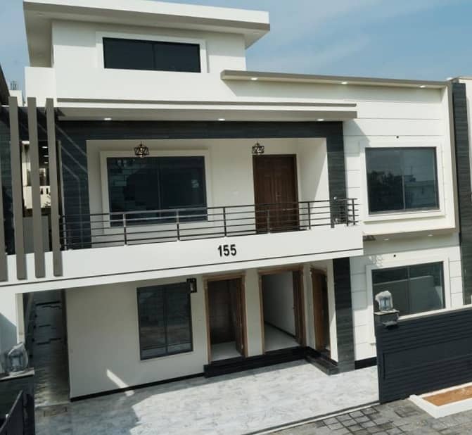 Luxury Corner House For Sale In F15, Size (50*90) With Extra Land Almost 12 House Has Four Portion Four Gas Meters Four Electricity Meters Water Bore Working Very Well All (JKCHS) Options Plot House Etc, Available G15 G16 F15 Sector Islamabad 2
