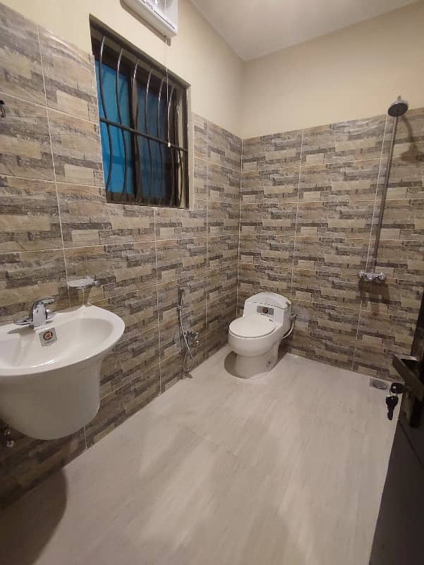 Luxury Corner House For Sale In F15, Size (50*90) With Extra Land Almost 12 House Has Four Portion Four Gas Meters Four Electricity Meters Water Bore Working Very Well All (JKCHS) Options Plot House Etc, Available G15 G16 F15 Sector Islamabad 18
