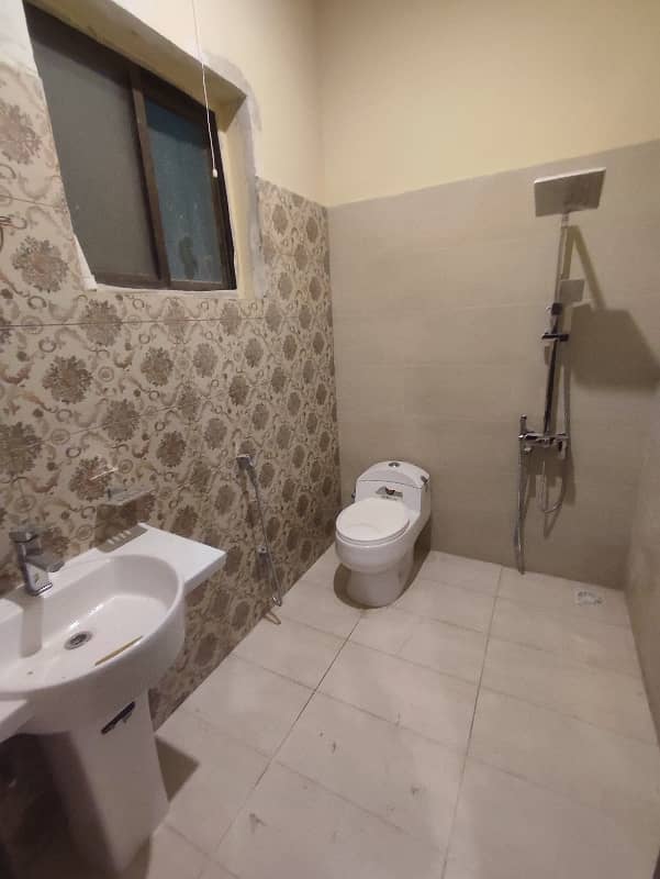 Luxury Corner House For Sale In F15, Size (50*90) With Extra Land Almost 12 House Has Four Portion Four Gas Meters Four Electricity Meters Water Bore Working Very Well All (JKCHS) Options Plot House Etc, Available G15 G16 F15 Sector Islamabad 26