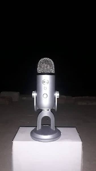Blue Yeti Microphone New For Sale 1