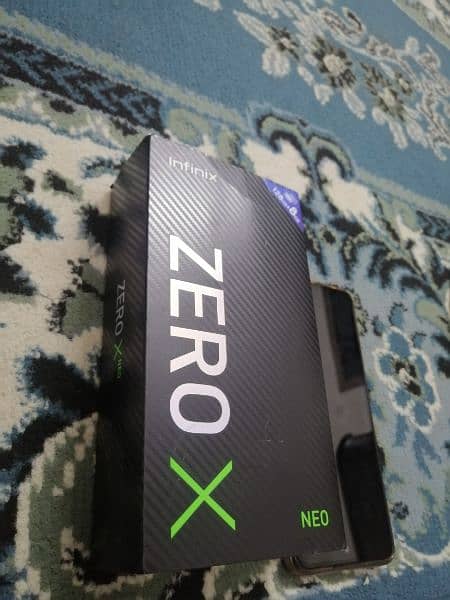 Infinix zero x neo 8+3/128 with Box 3