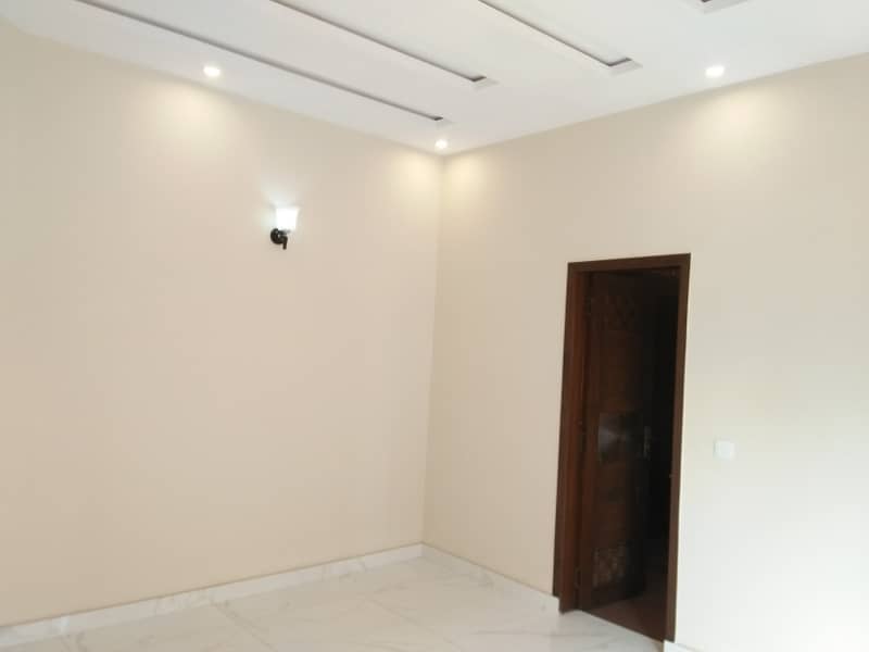 10 MARLA LOWER PORTION FOR RENT IN SECTOR C BAHRIA TOWN LAHORE 10