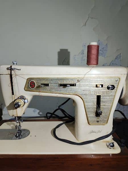 Sewing and overlock Machine 2