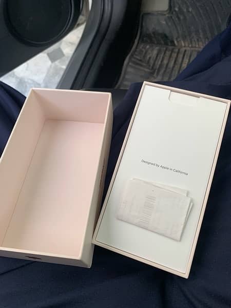 IPHONE 8 PLUS 64GB PTA APPROVED WITH FULL BOX AVAILABLE 2