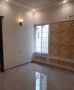 3 Beds 20 Marla Upper Portion Good Location For Rent In DHA Phase 3