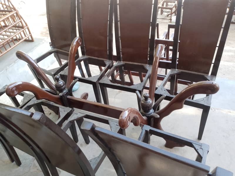 GLASS WODEN TABELS CHAIRS 2