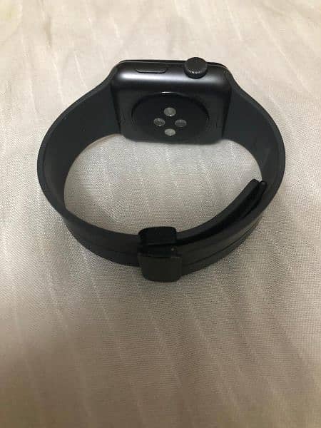 Apple watch series 3 condition 10/10 5