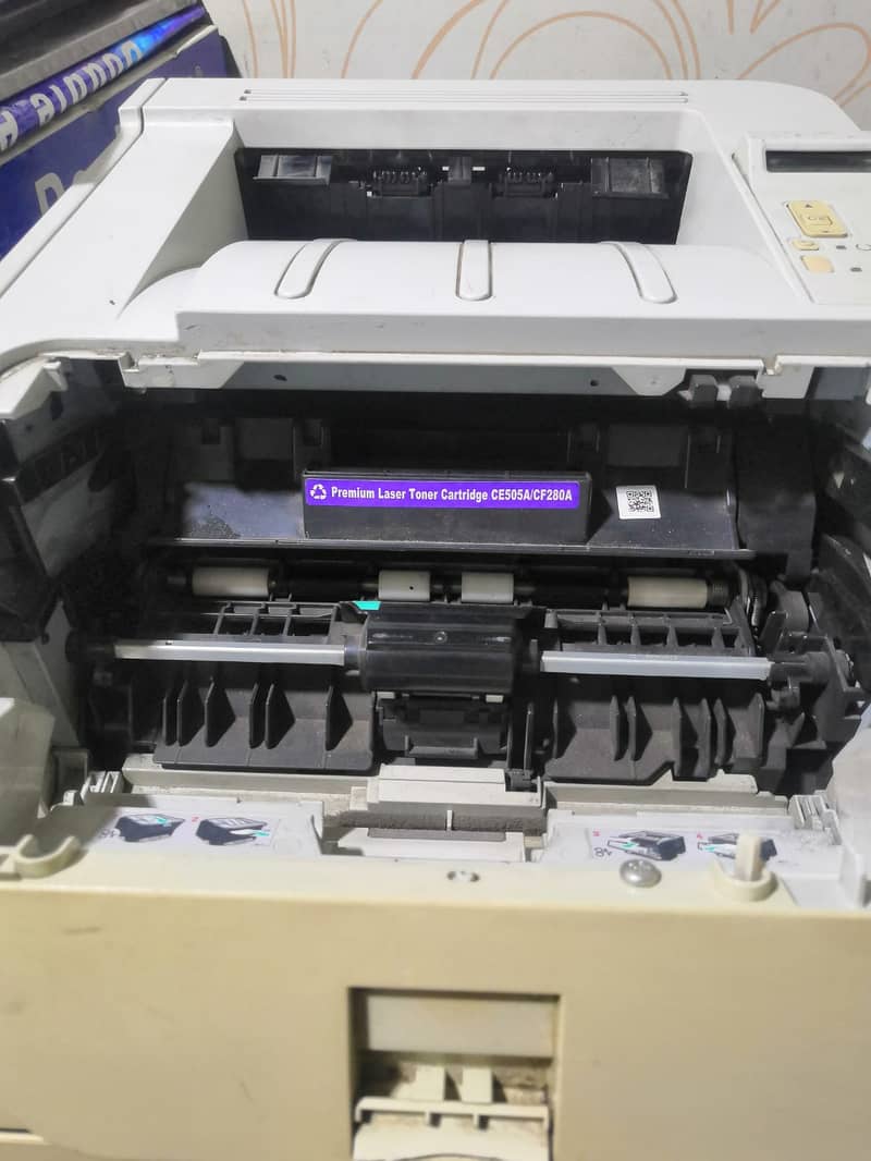 HP 2055 DN Printer 1