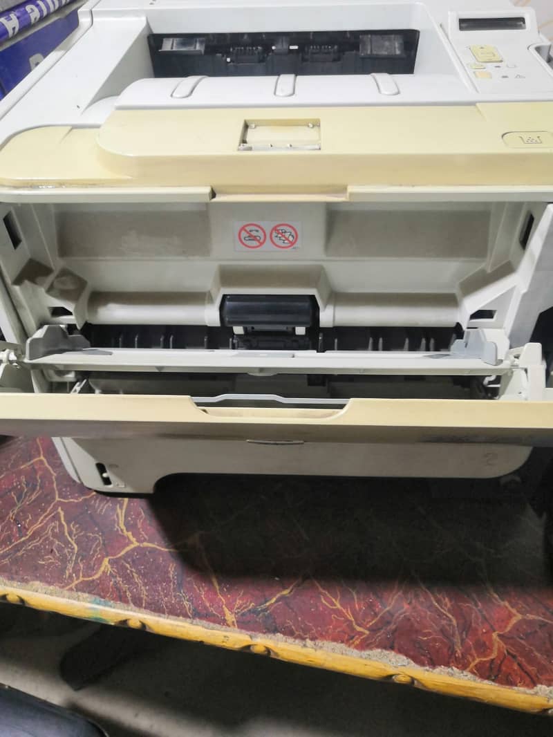HP 2055 DN Printer 3