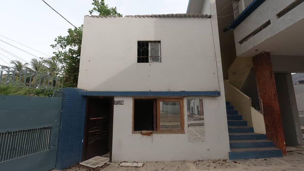 Buy A Corner 1500 Square Yards Building For Rent In Gulshan-E-Iqbal - Block 7 26