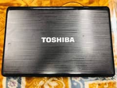 Glossy Machine Toshiba Core i3 2nd Gen Display 15.6 Numpad