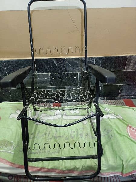folding chair for sale in used condition 6