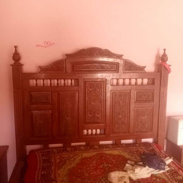 Used Furniture Available in Good condition 2