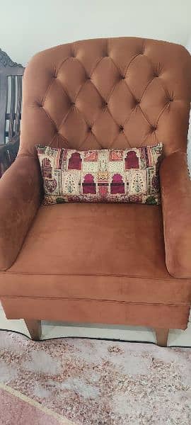 2 x Sofa Chairs 2