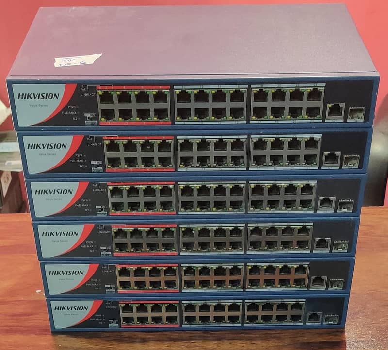 Hikvision DS-3E0326P 24 Port Fast Ethernet POE Switch (Branded Used) 10