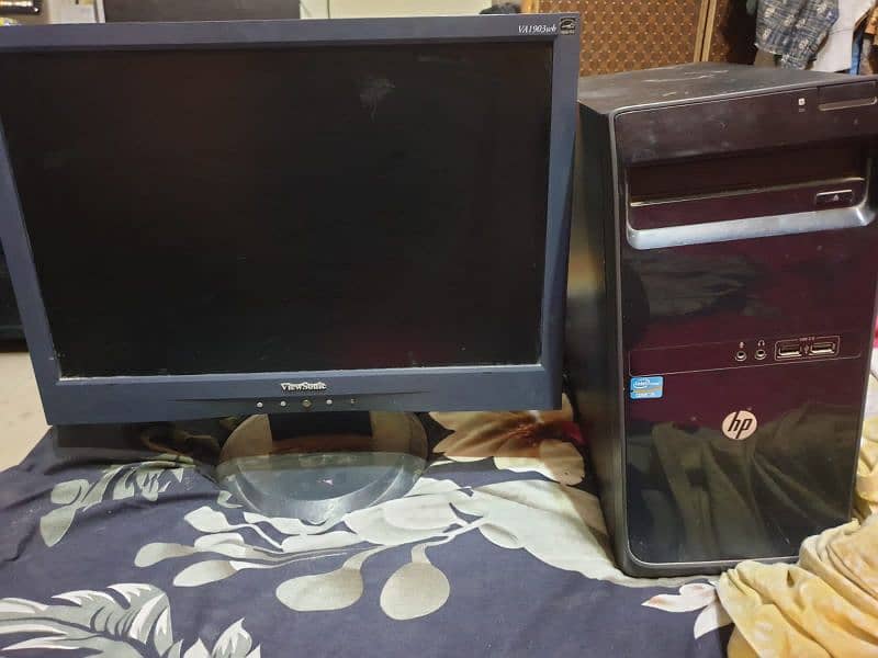 HP COMPUTER AND VIEW SONIC LCD 2