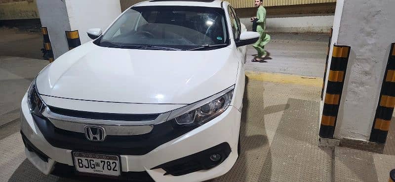 Honda Civic 2017 for Sale in Karachi 2