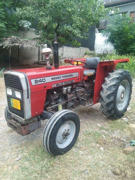Tractor 240 for sale. 6