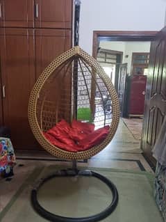 oval chair