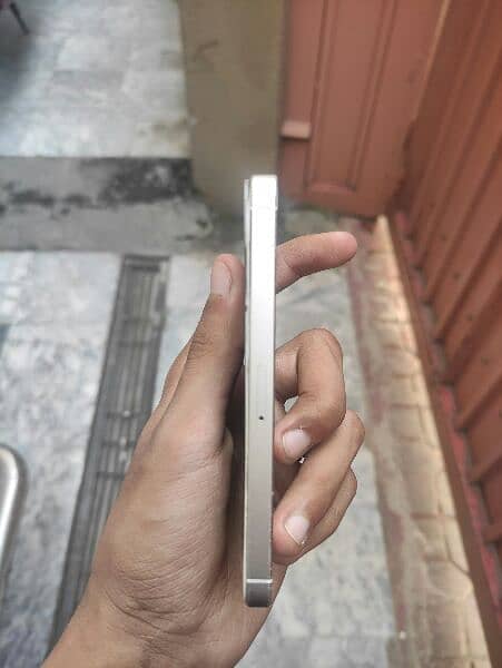 Iphone 5s PTA APPROVED 1