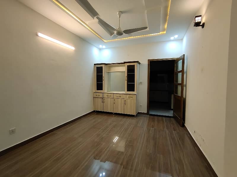 E-11 500 Sq Yard 3 Bed Brand New Up Portion Available For Rent 3