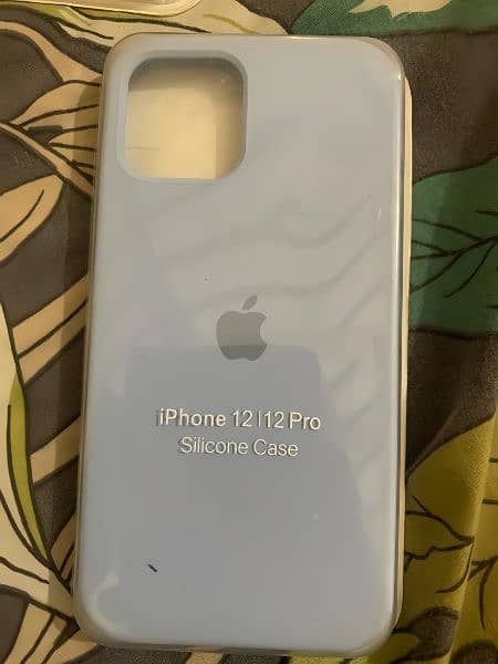 iphone 12 and 12 pro 2
