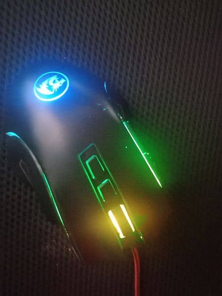 redgron m607 Griffin RGB Gaming mouse 7200dpi 0