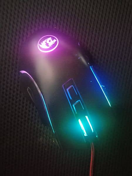 redgron m607 Griffin RGB Gaming mouse 7200dpi 1