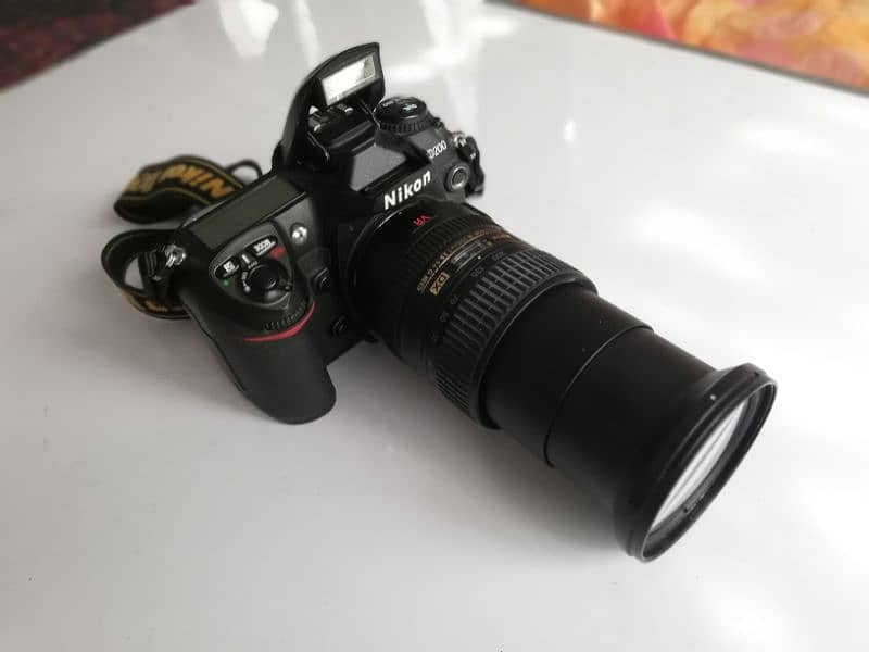 NIKON Lens 18-200mm VR with NIKON D200 DSLR Camera Original Charger 4