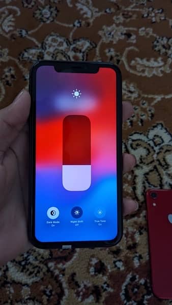 IPhone 11 (64GB) JV Non PTA  Display Massage But Face 5
