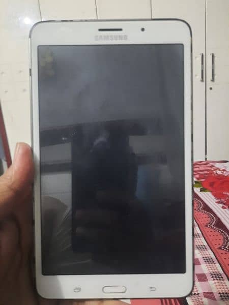 Samsung Galaxy Tab-4 (read add first plz, then contact me) 2