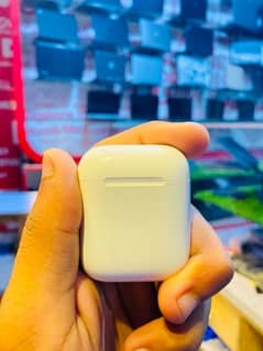 Apple Airpods 2nd Generation Only one ear