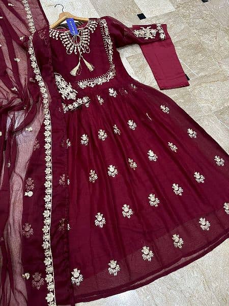 Neck,Sleevee,Front Embroidered Maxi With Emb Dupatta 3Pcs 5