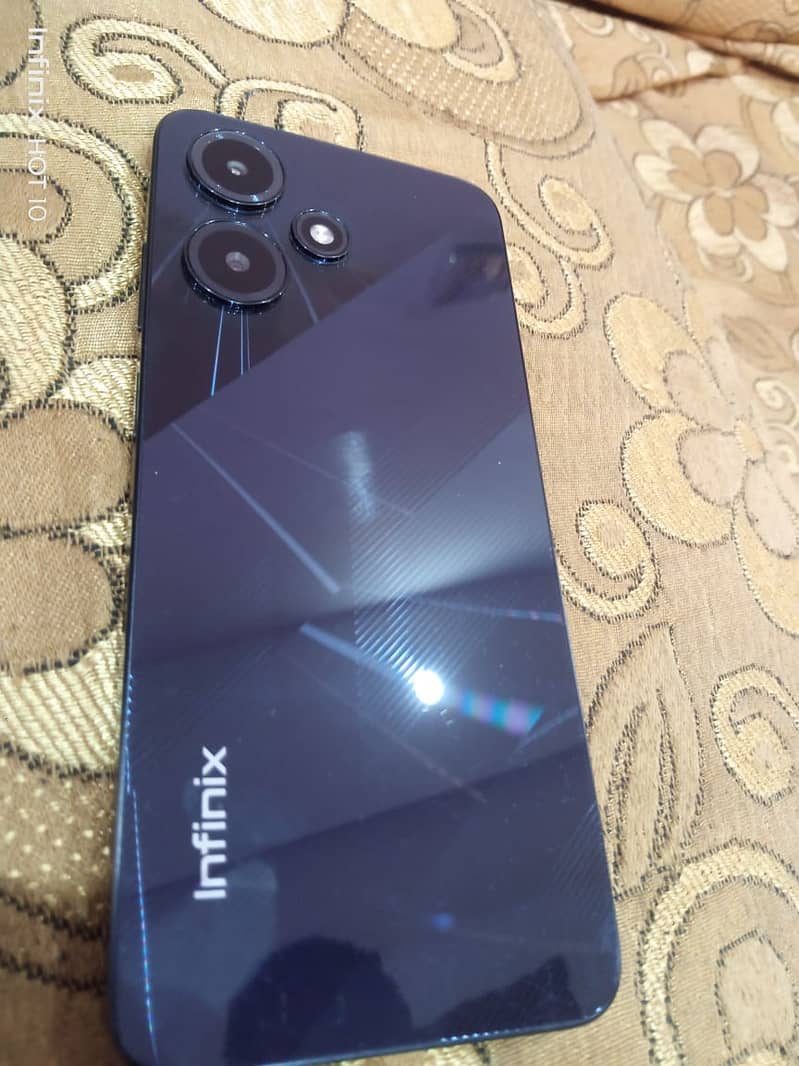 Infinix Hot 30 Play best condition 6 month use 0