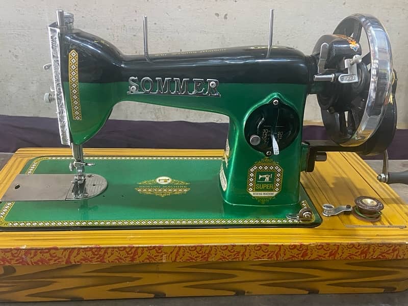 Sommer Sewing Machine 0