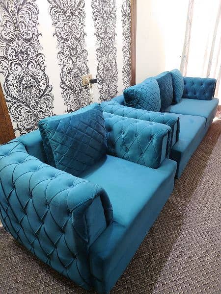 Urgent Sale Sofa Set 3