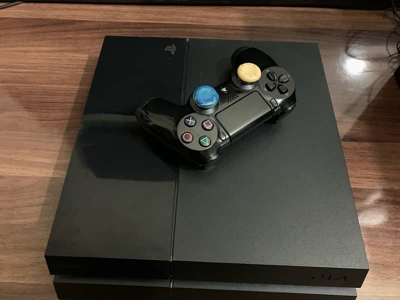 ps4  fat 10/10  original  console  available 1
