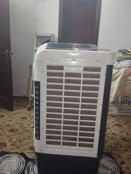 Room cooler just few months used 2