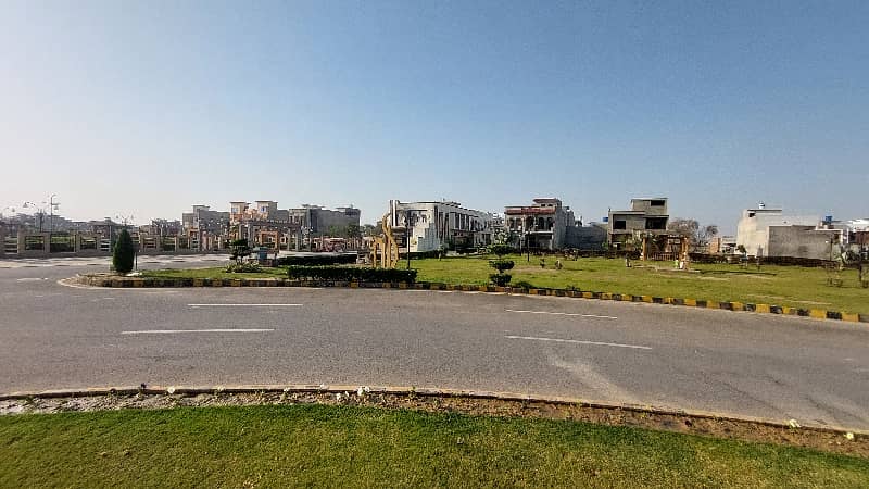 10 Marla Plot For Sale On Installment In Ajwa City 6