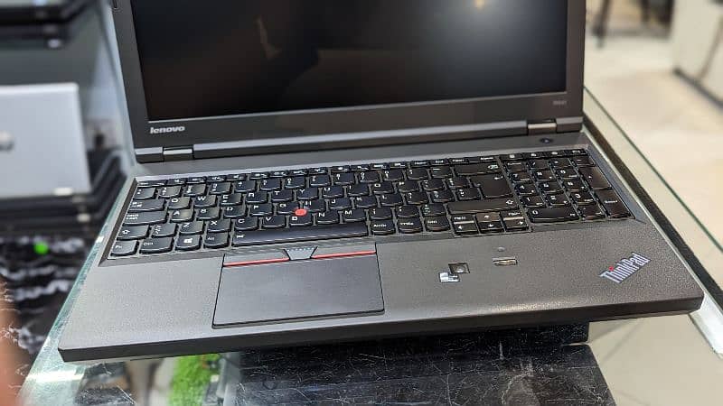 Lenovo ThinkPad w541 1