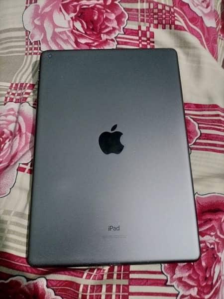 Ipad 8th generation (128GB) 0